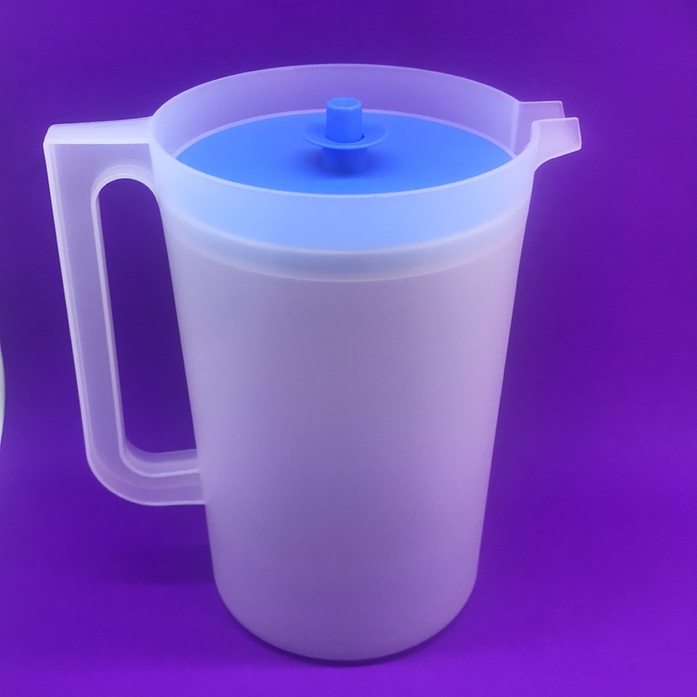Tupperware Jumbo Jug 4 Liter